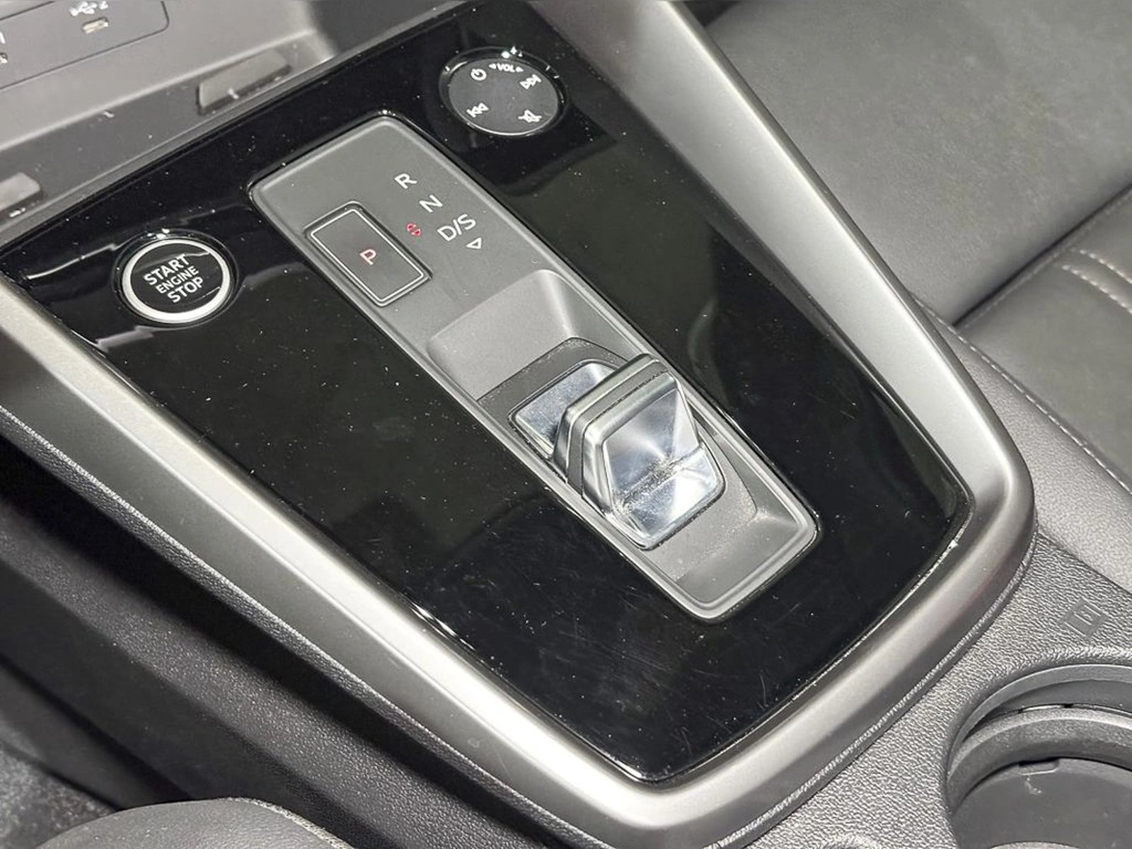 AUDI A3 1.4 TFSI 35 4X2 SDN AT 4P 2024 - Imagen 10 de 15