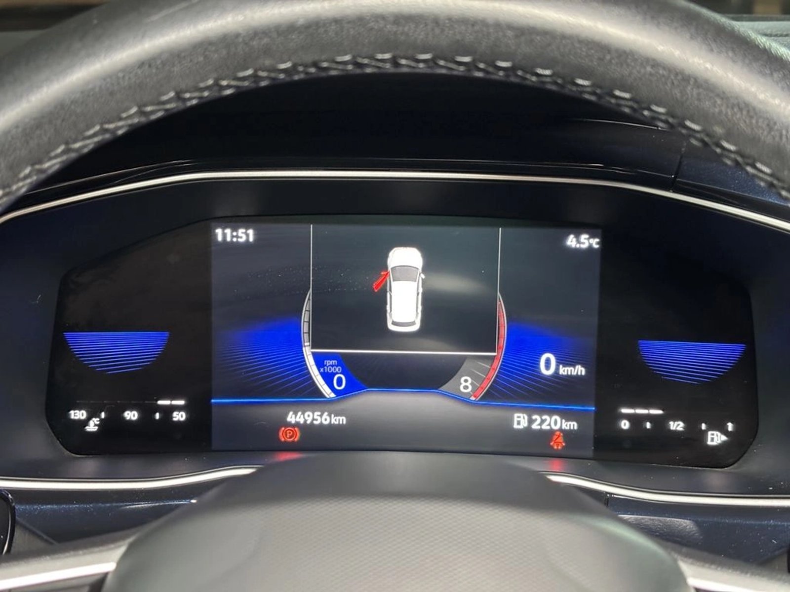 VOLKSWAGEN T-CROSS 1.0 TSI MT Comfortline 2023 - Imagen 15 de 17