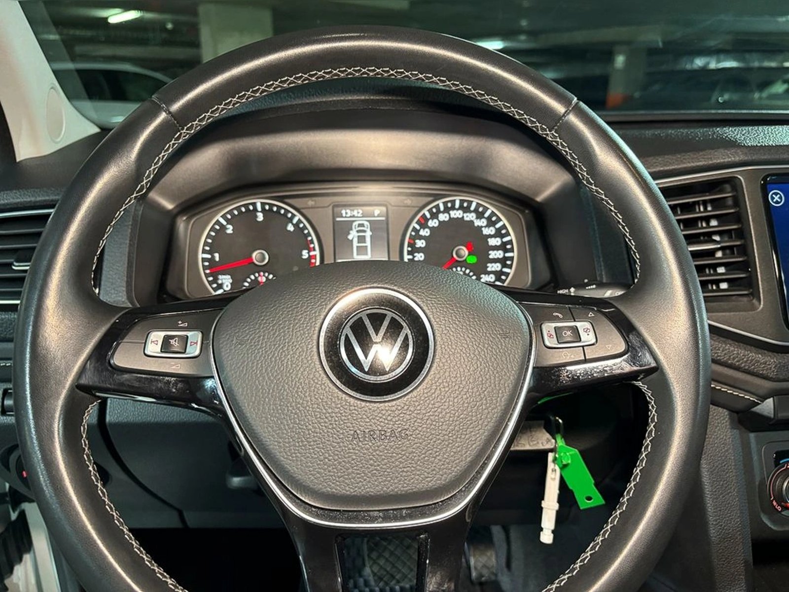VOLKSWAGEN AMAROK V6 3.0 TDI AT Comfortline 4Motion 2026 - Imagen 15 de 16