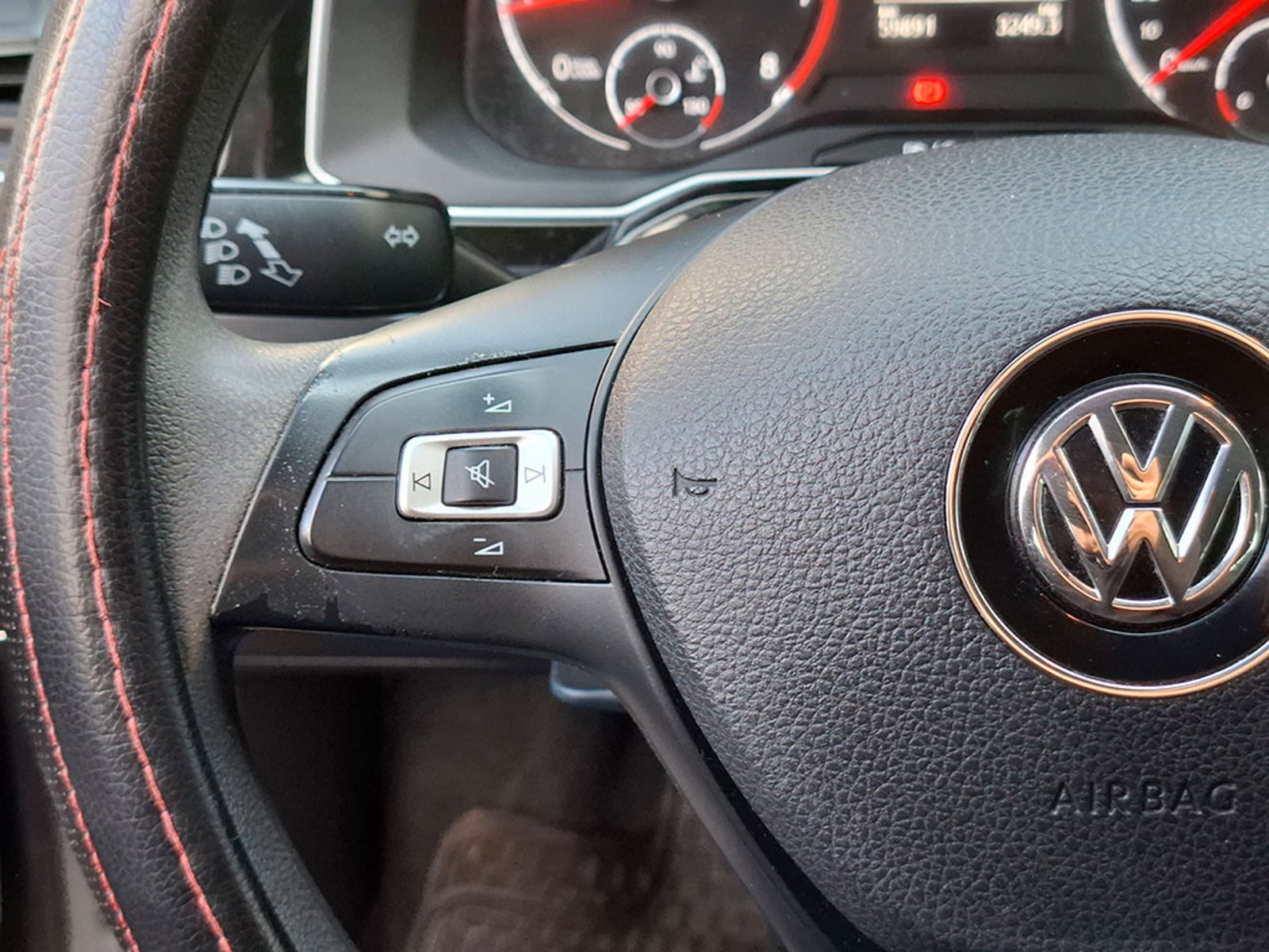 Volkswagen VIRTUS OTTO 1.6 2023 - Imagen 11 de 20