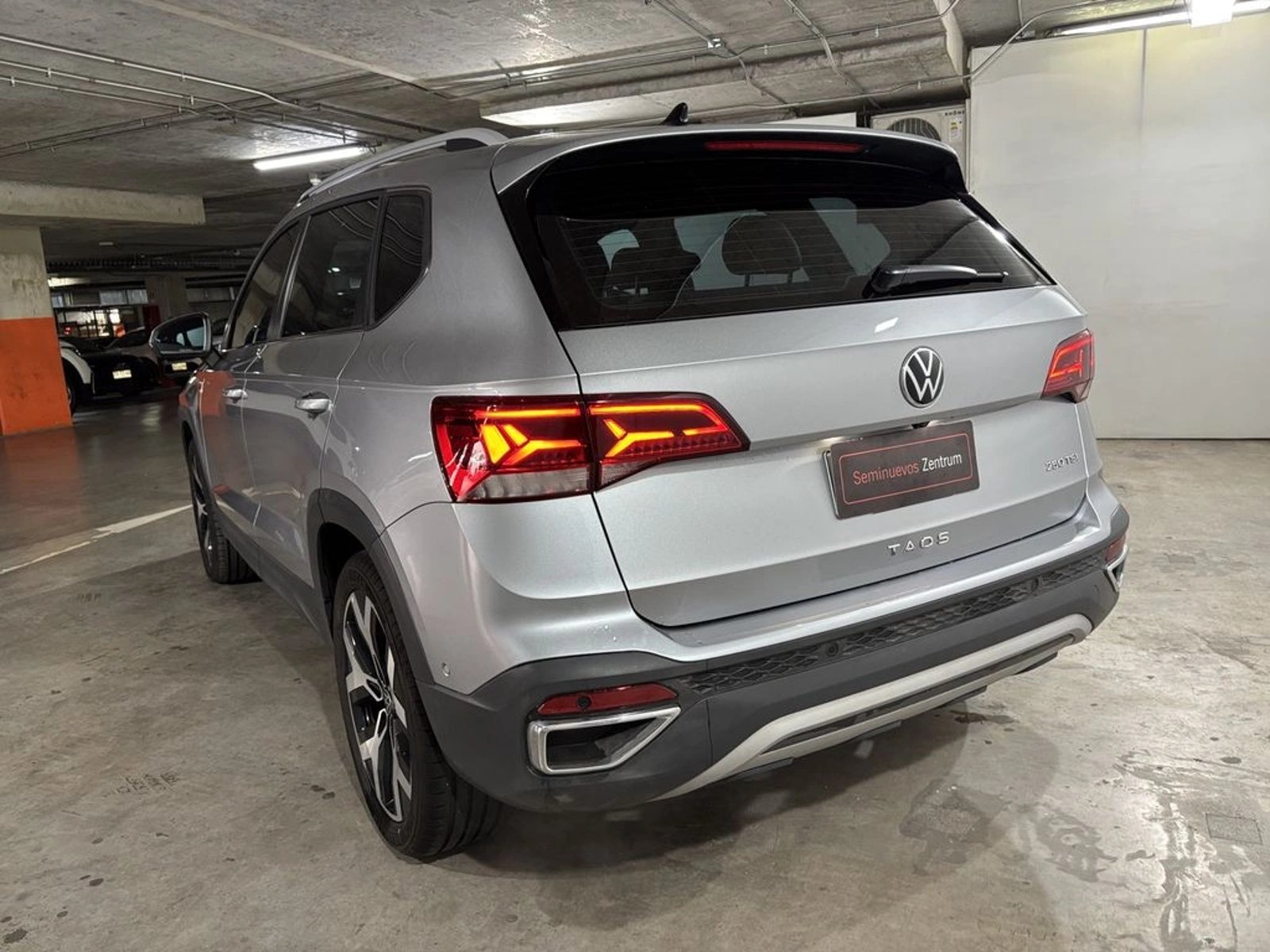 Volkswagen TAOS HIGHLINE AUT 2025 - Imagen 8 de 20