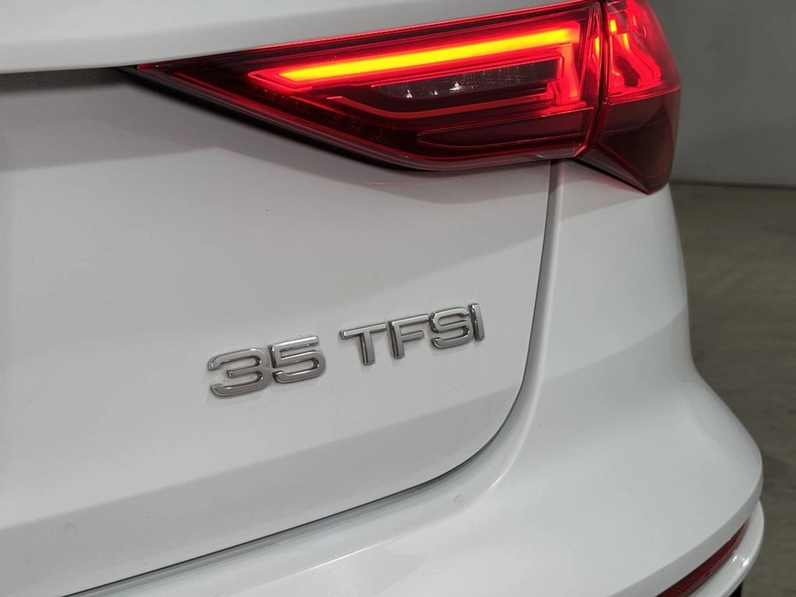 Audi A3 SEDAN 35 TFSI 1.4 AUT SPORT 2024 - Imagen 9 de 20