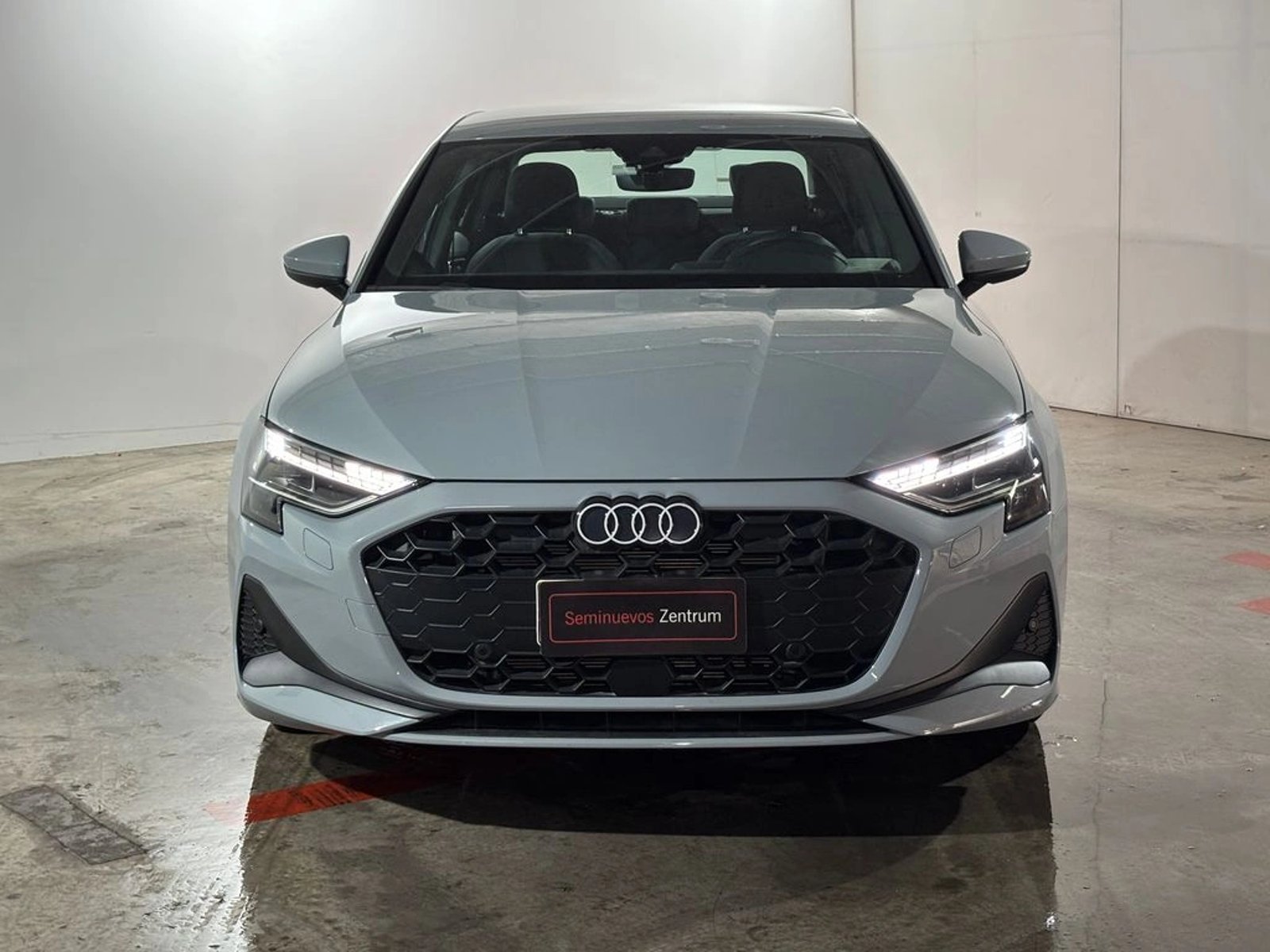 Audi A3 SEDAN 35 TFSI 1.4 AUT 2026 - Foto 2 de 17