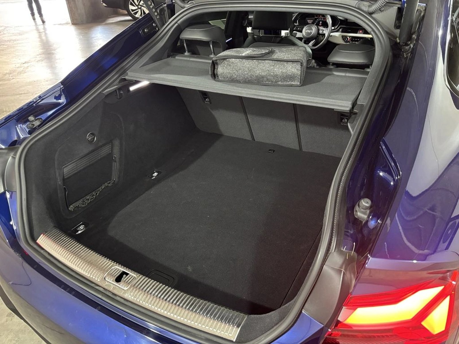 Audi A5 Sportback 45 TFSI quattro Sport 2024 - Imagen 16 de 20