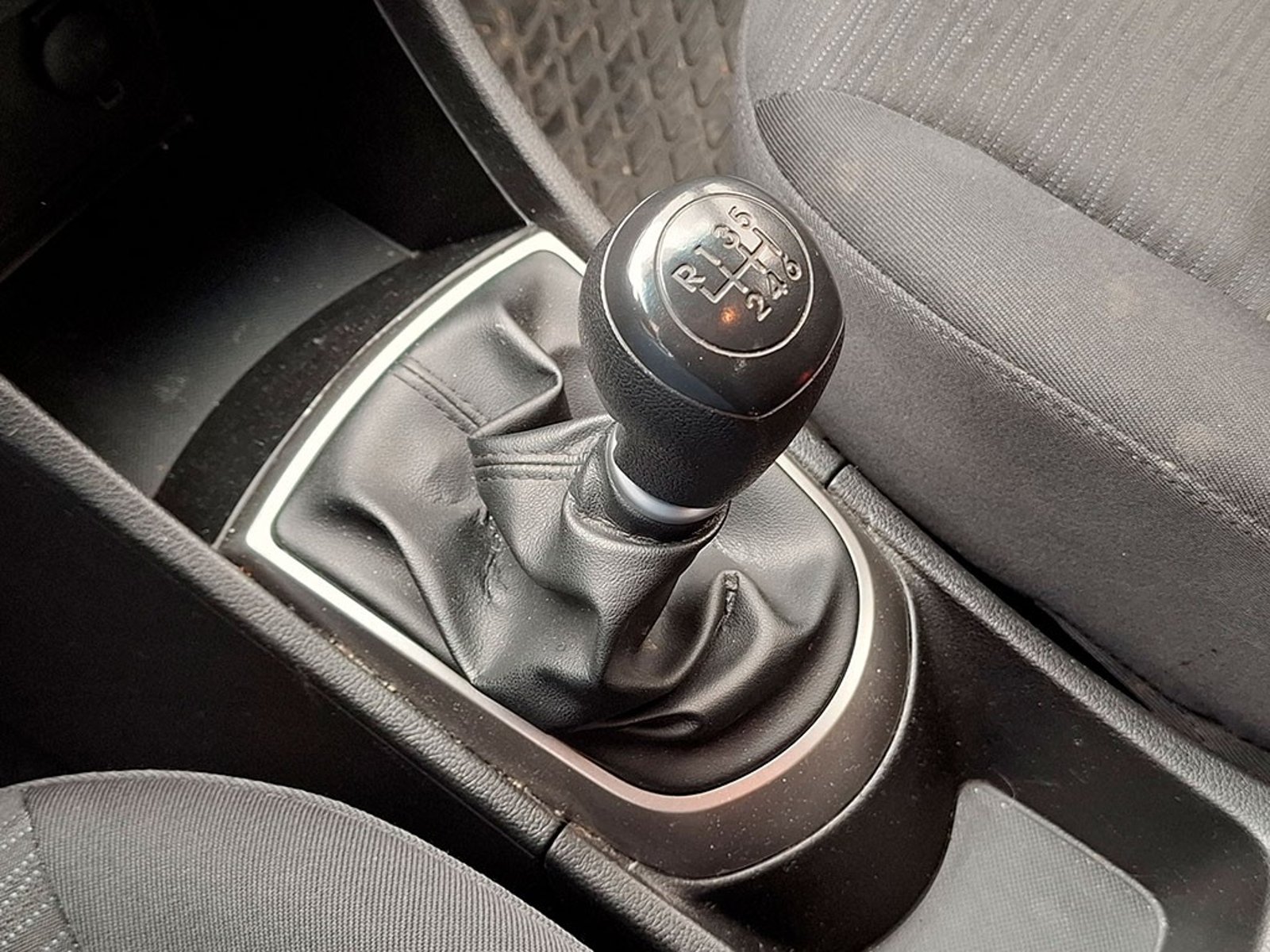 Hyundai ACCENT RB 1.4 2019 - Imagen 18 de 20