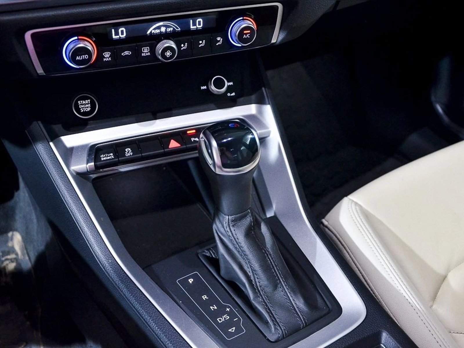 AUDI Q3 Sportback 35 TFSI 2024 - Foto 5 de 8