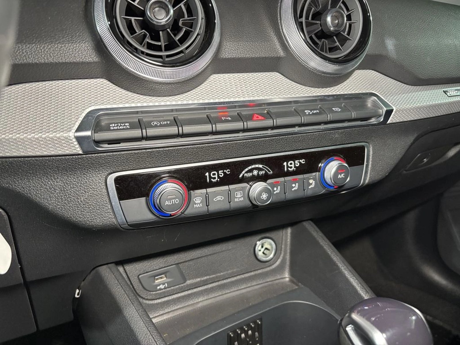 AUDI Q2 1.4 35 TFSI 4X2 AT 5P 2023 - Imagen 13 de 17
