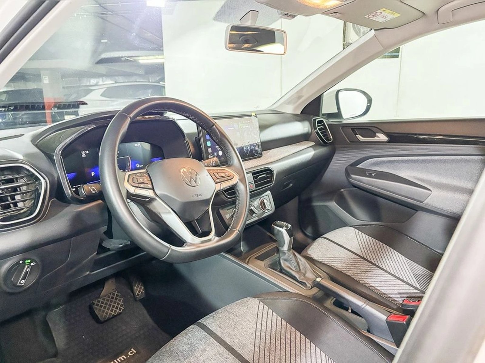 VOLKSWAGEN TERA 1.0 T COMFORTLINE AT 2026 - Imagen 10 de 17