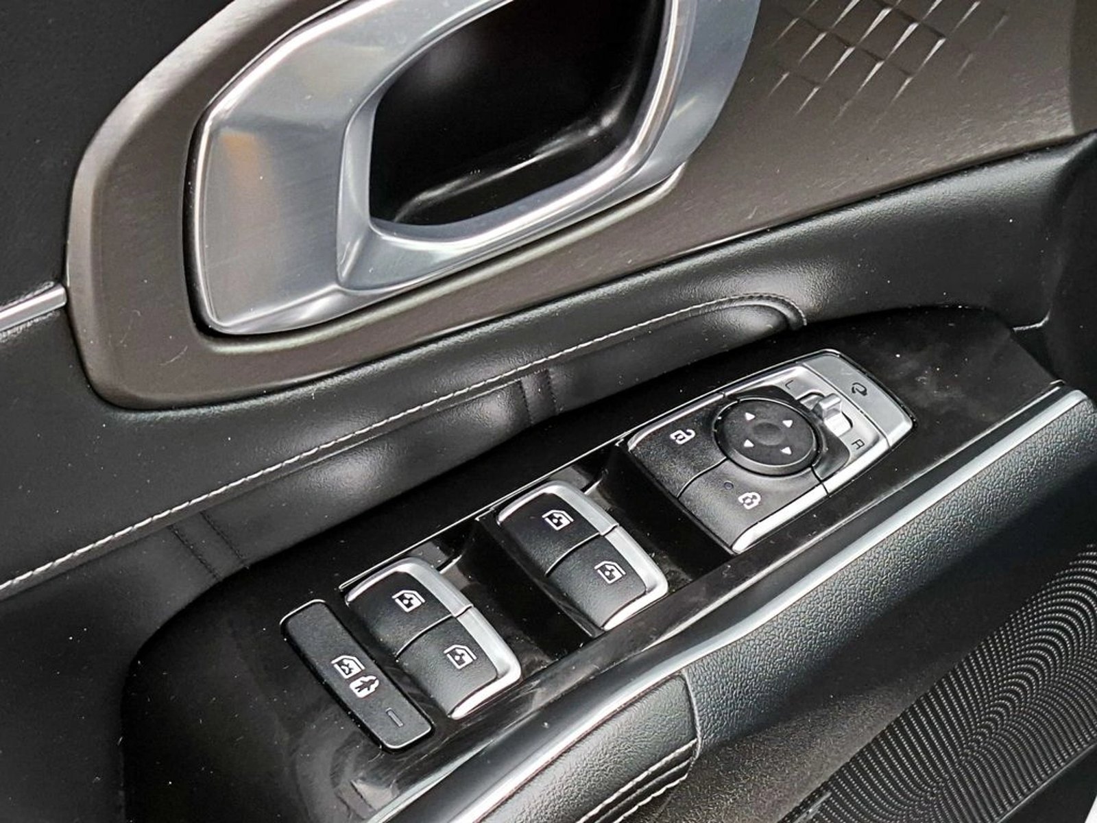 Kia SORENTO SORENTO EX 2.5L GSL AWD 2023 - Imagen 8 de 17