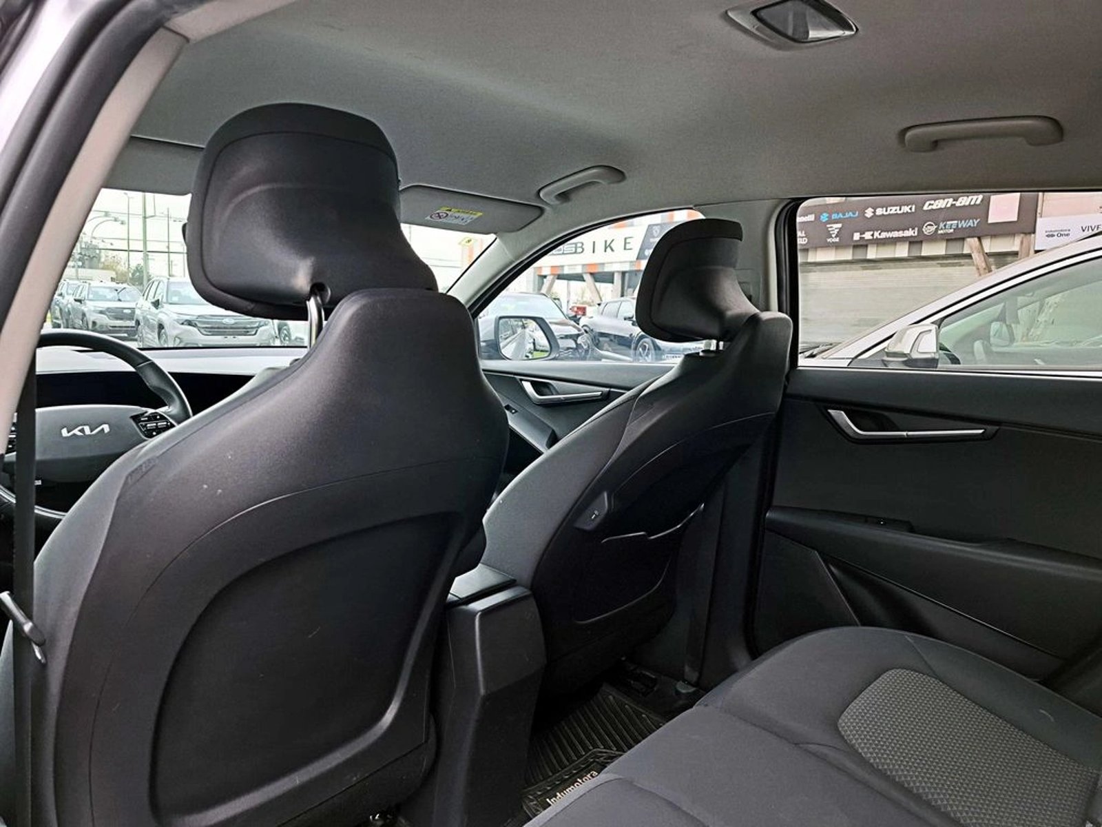 Kia NIRO AT 2024 - Imagen 11 de 17