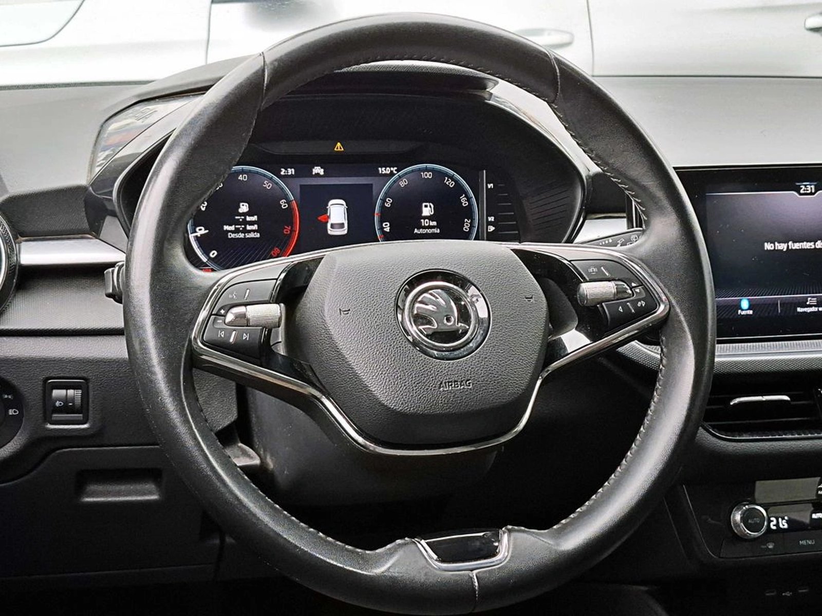 Skoda FABIA TSI 1.0 2023 - Imagen 13 de 19