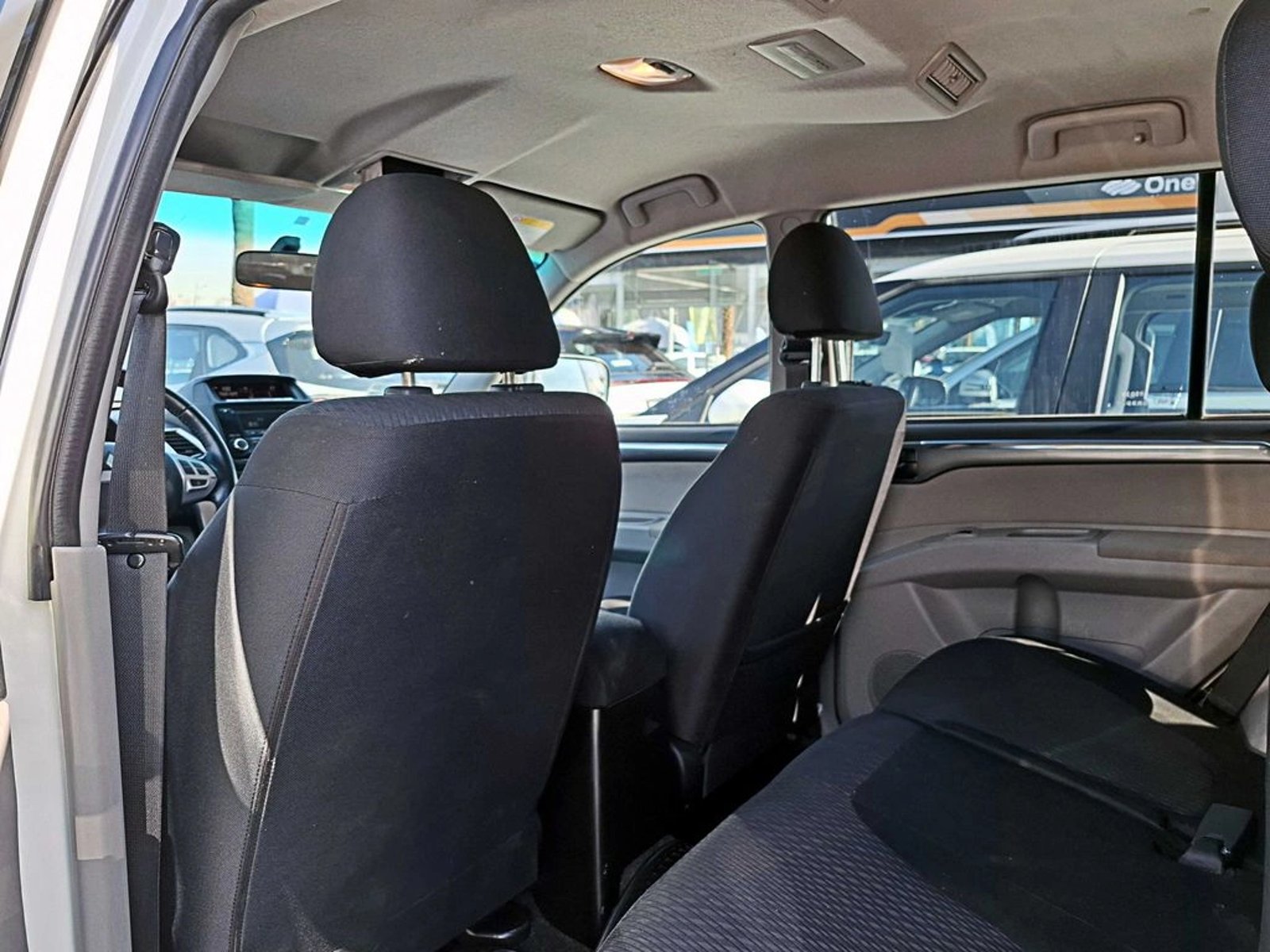 MITSUBISHI MONTERO SPORT 2.5 G2 AT 4X2 DIESEL 2014 - Imagen 11 de 18