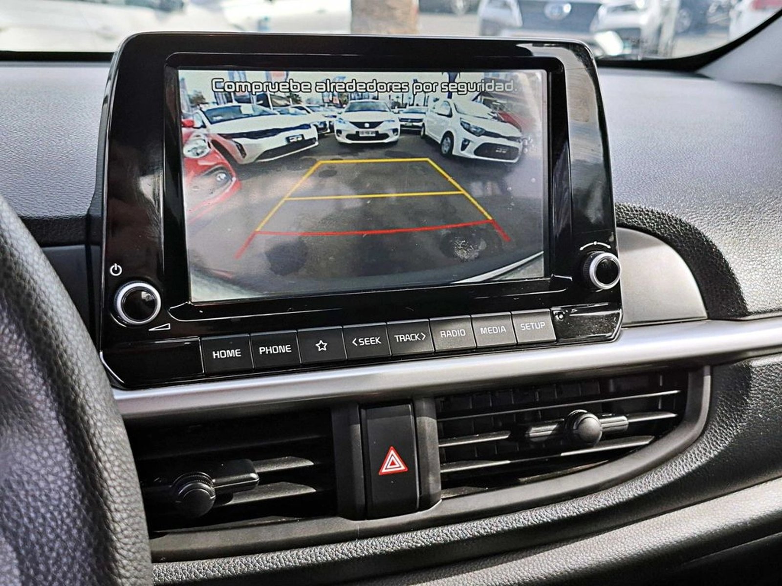 KIA MORNING 1.2  5MT EX 2024 - Imagen 18 de 20