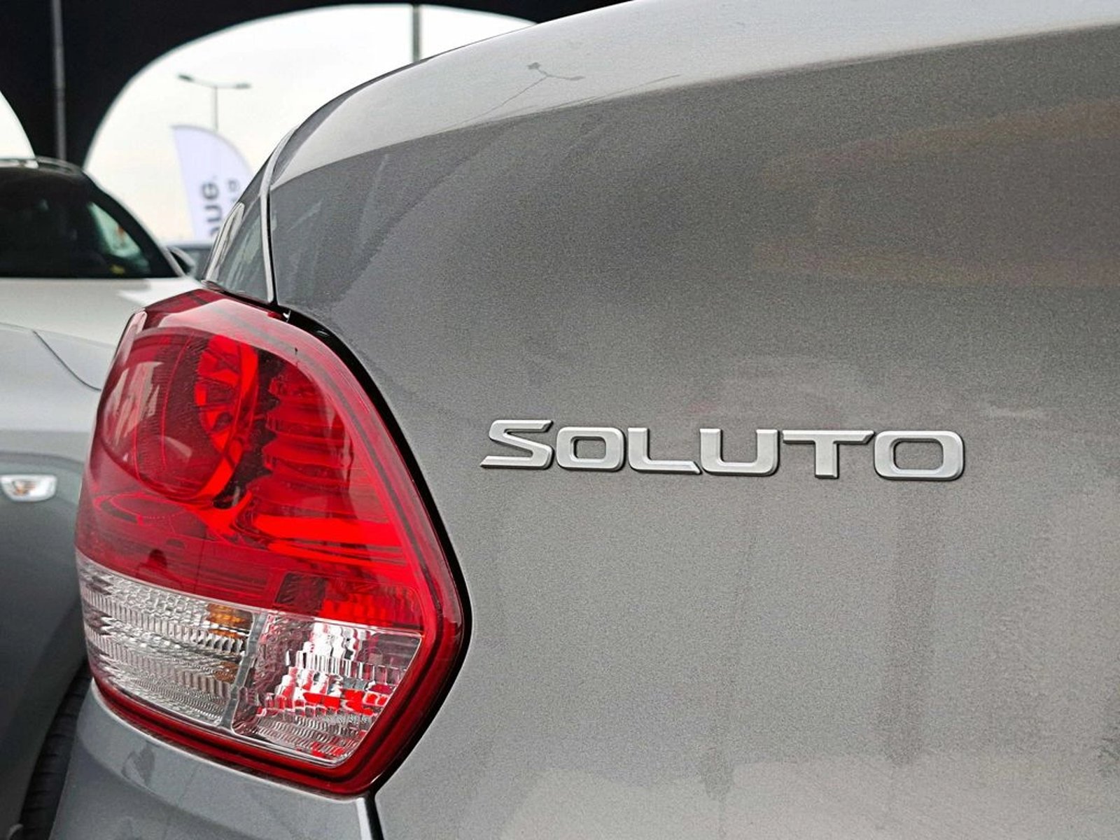 Kia SOLUTO MT 2026 - Imagen 8 de 18