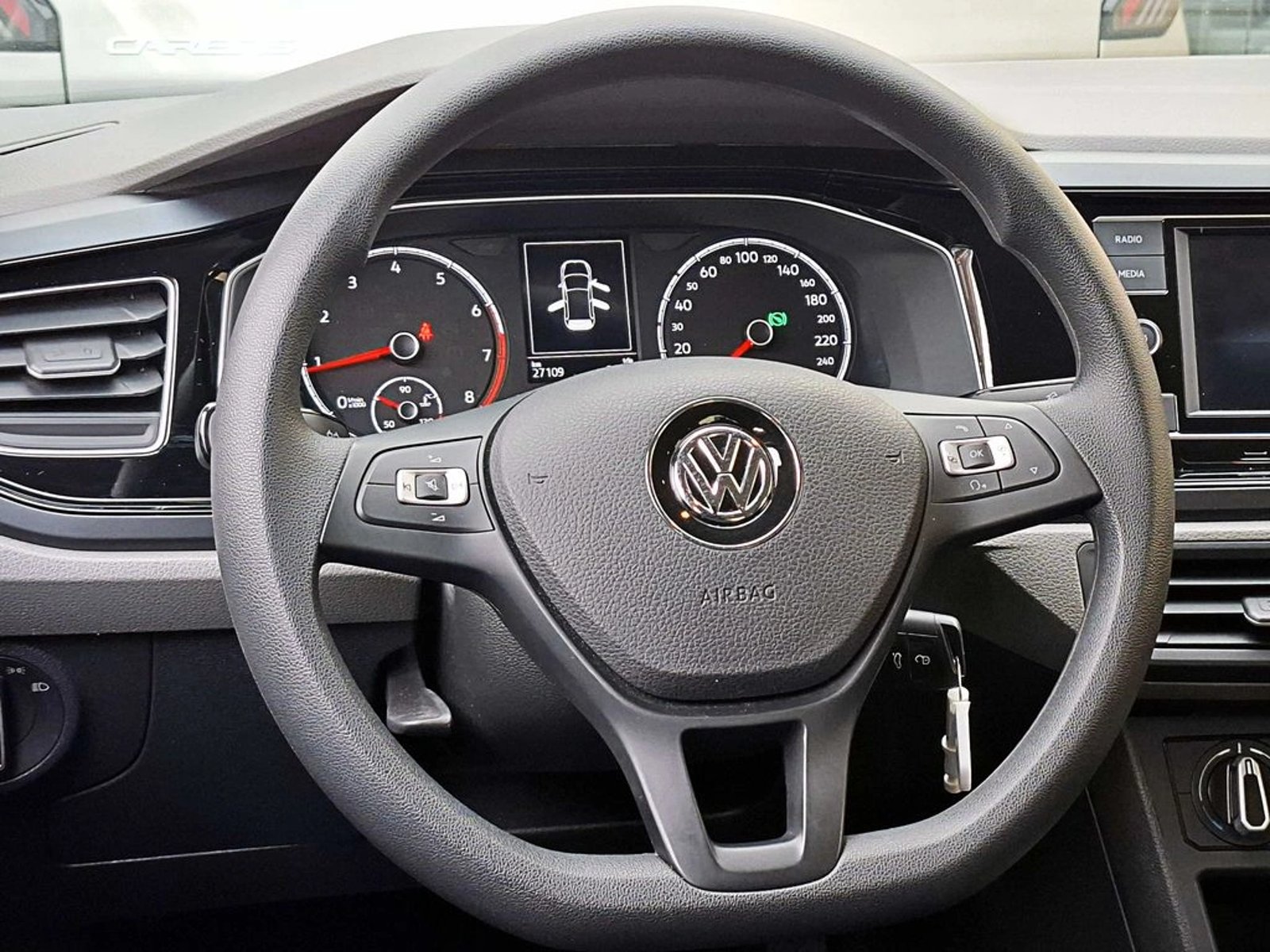 Volkswagen POLO 1.6 MSI 4X2 AT6 5P 2023 - Imagen 12 de 18
