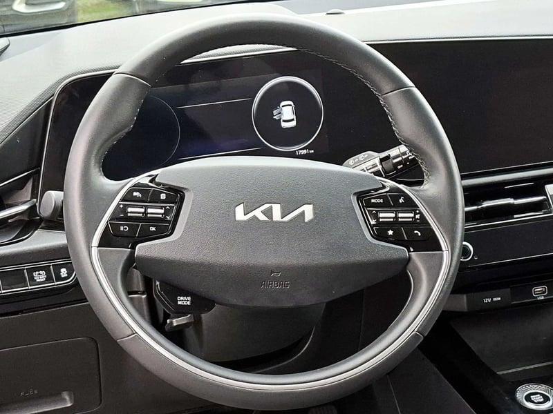 Kia NIRO HEV 1.6 2024 - Imagen 12 de 16