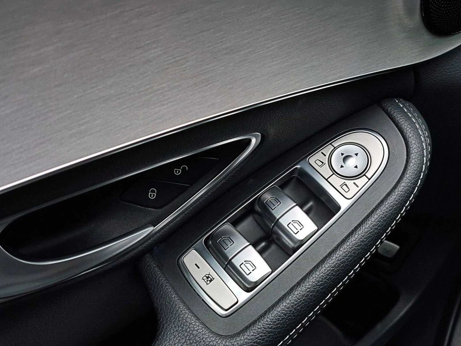 Mercedes-Benz C 200 AT 2019 - Imagen 10 de 20
