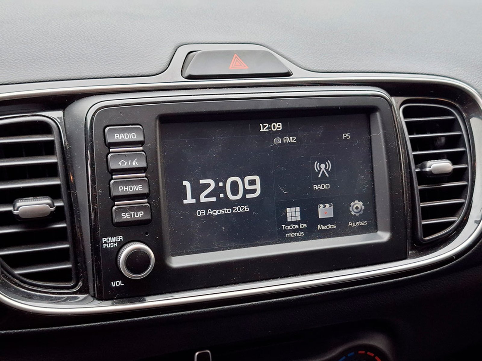 Kia SOLUTO 1.4 LX 2024 - Imagen 13 de 20
