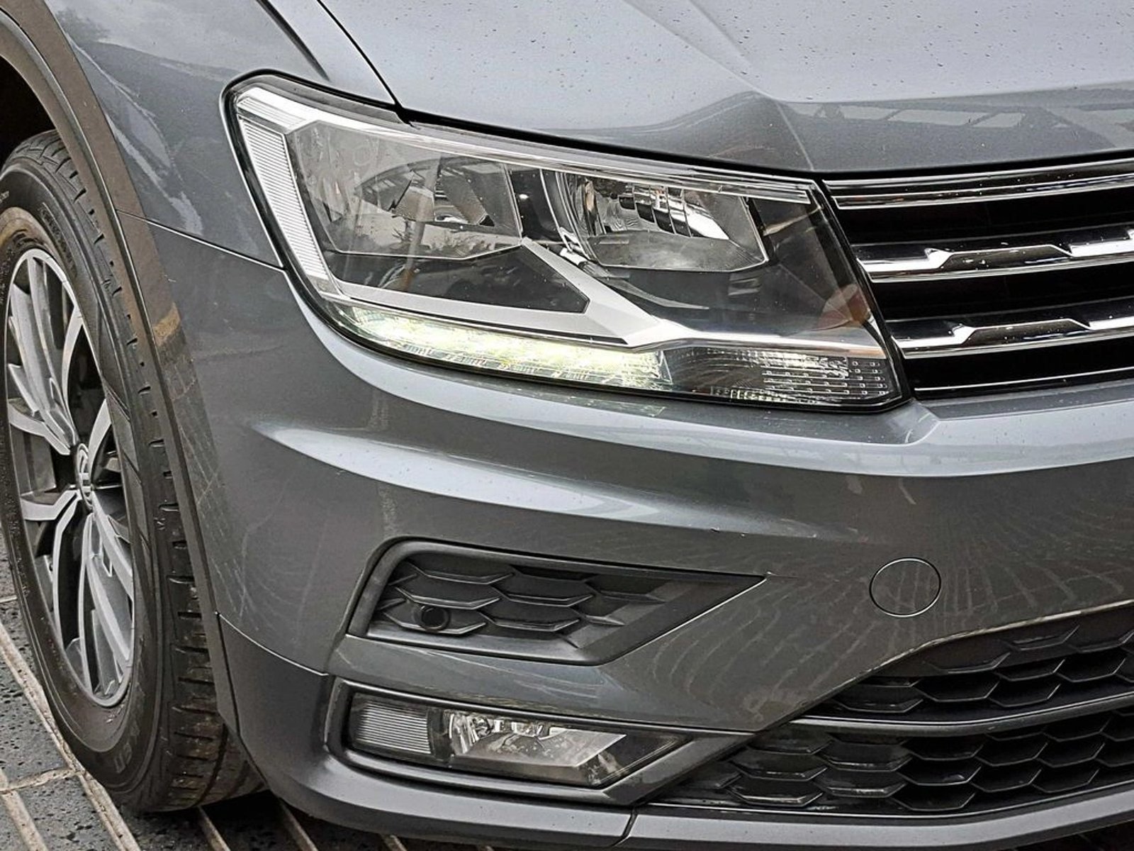 Volkswagen TIGUAN TSI 2019 - Foto 3 de 19