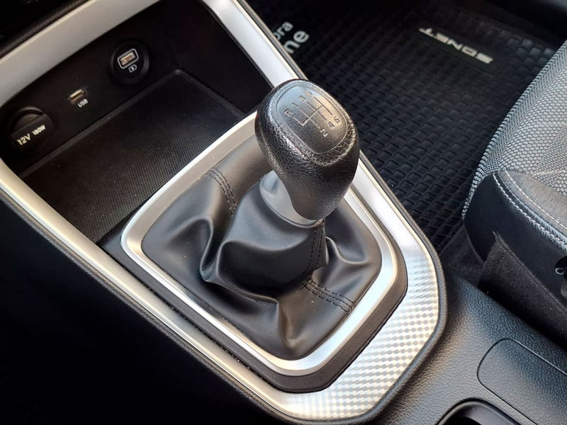 Kia SONET EX 1.5L 6MT ACC PLUS 2023 - Imagen 17 de 20