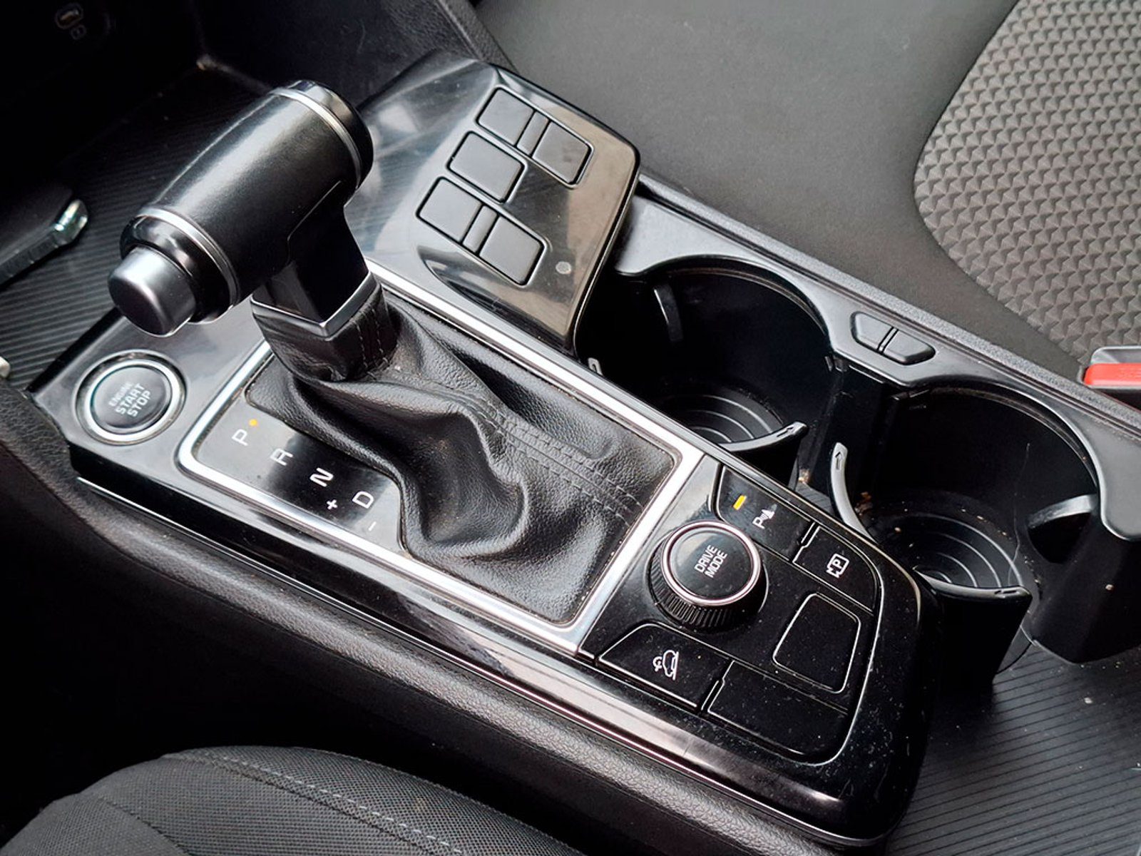 Kia SPORTAGE EX 2.0L 6AT GSL 2023 - Imagen 17 de 20