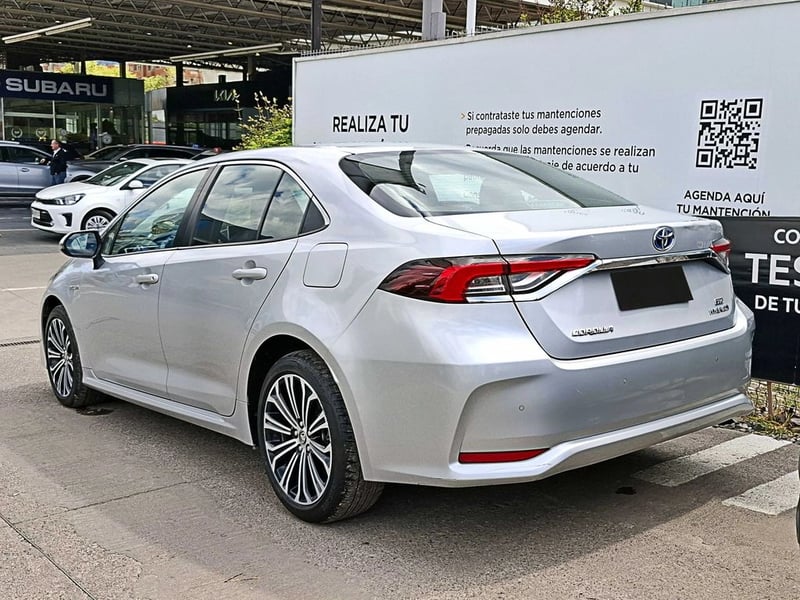Toyota COROLLA HYBRID 1.8  CVT AT 4P 2022 - Imagen 5 de 18