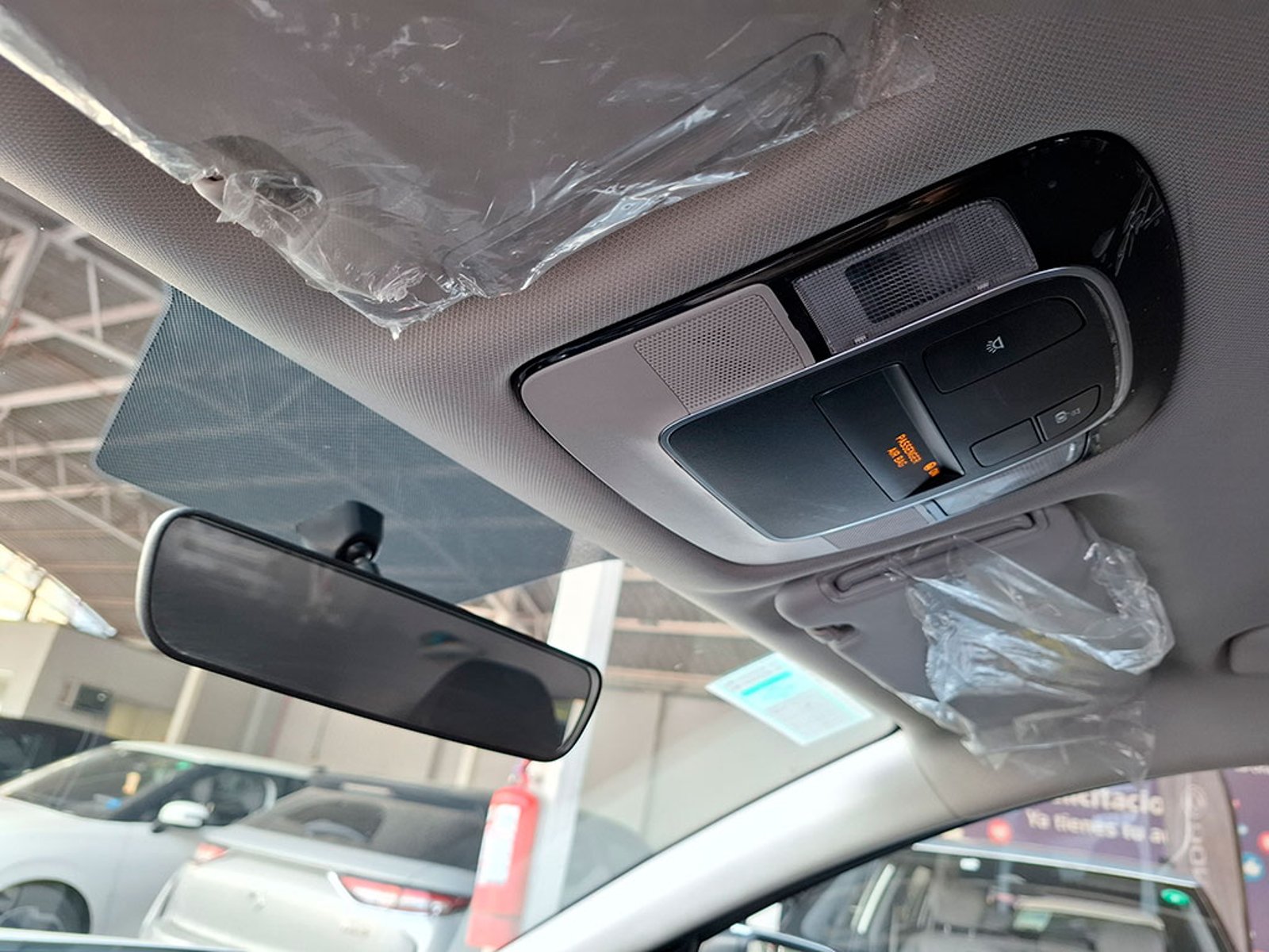 HYUNDAI TUCSON NX4 2.0 AUT 2025 - Imagen 18 de 20