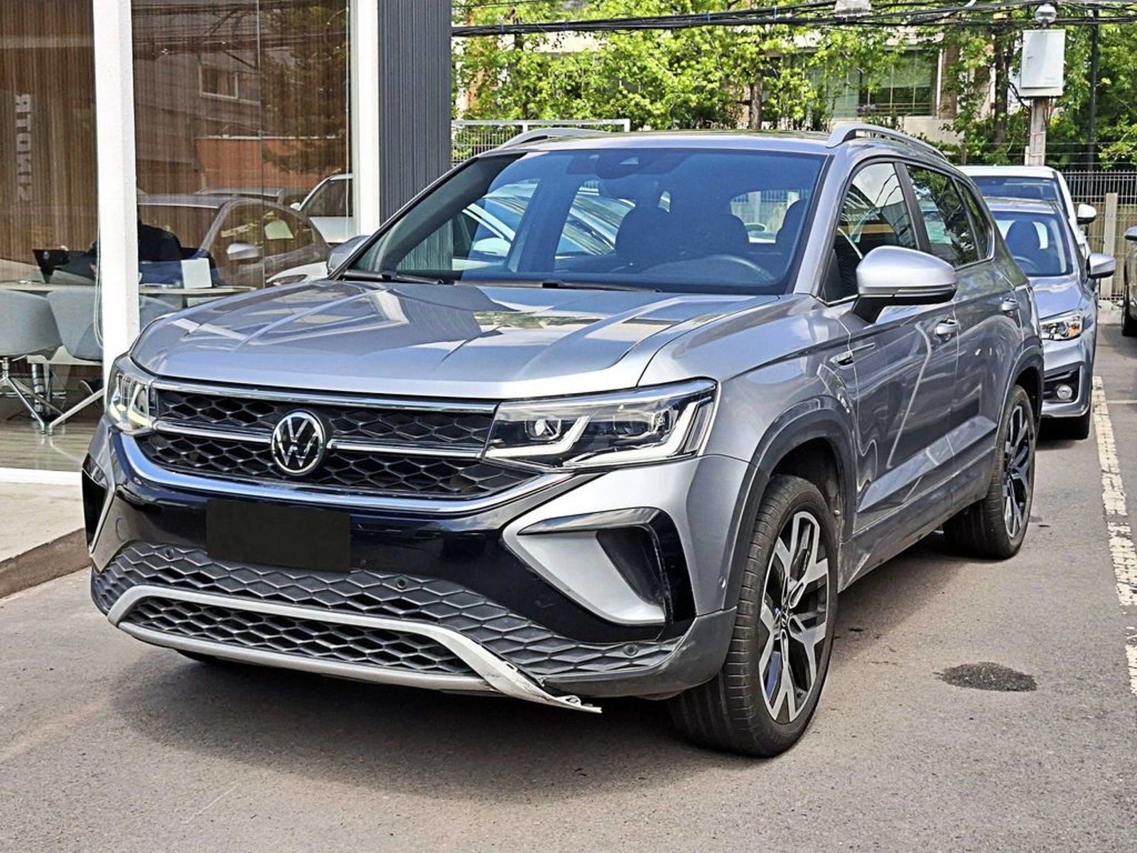 Volkswagen Taos Tsi 4x2 1.4 At 2024