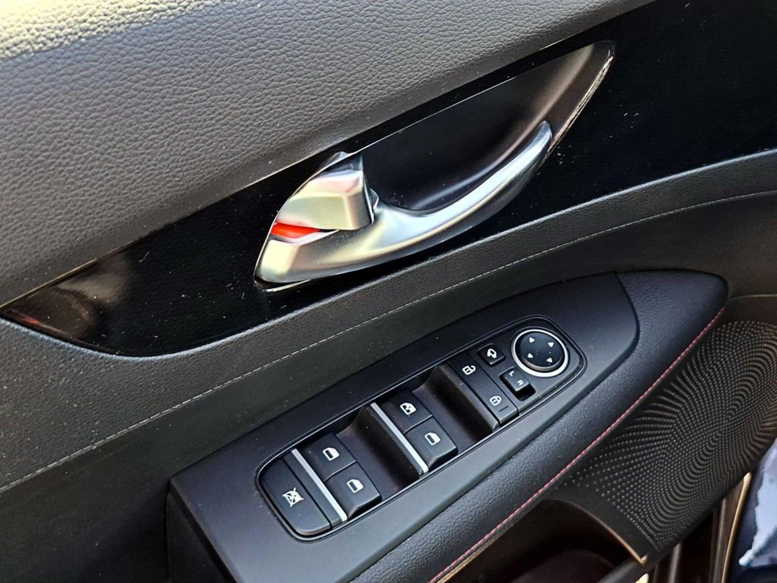 Kia CERATO 5 GT 2022 - Imagen 9 de 18