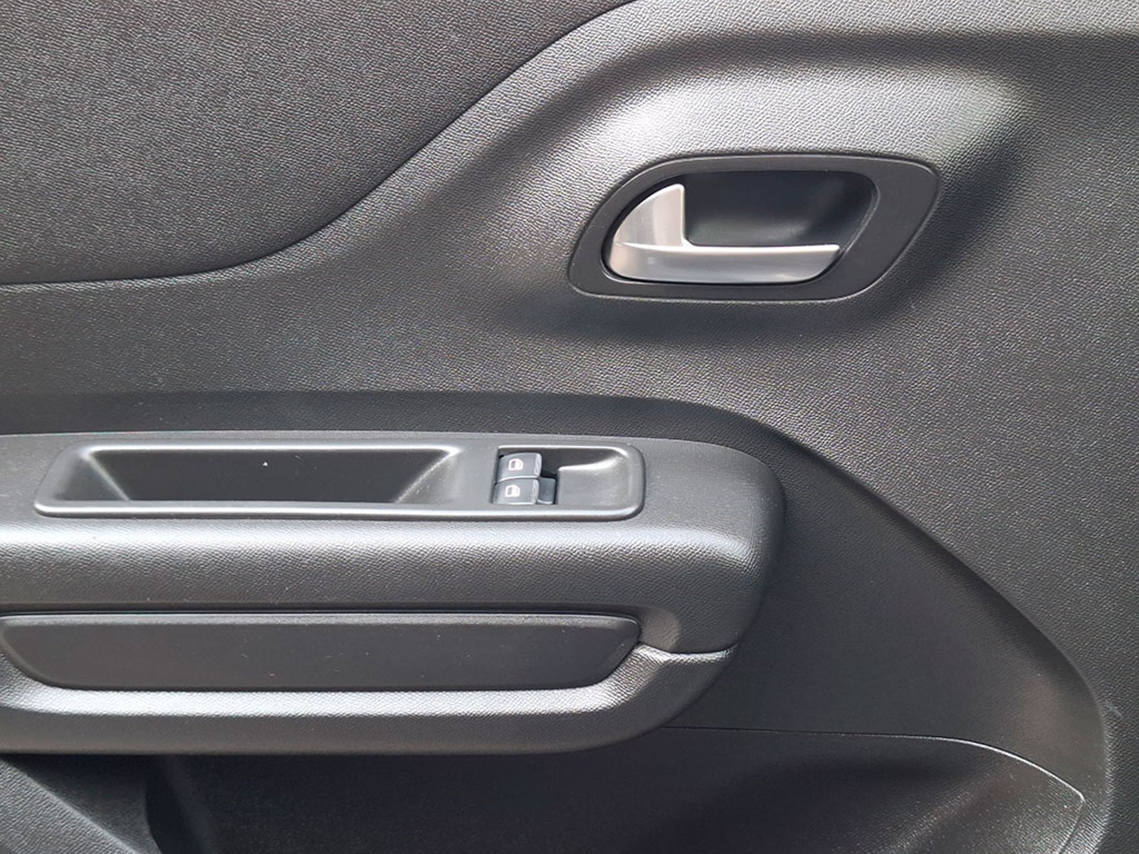 CITROEN C3 4X2 1.2 MT 2023 - Imagen 17 de 20
