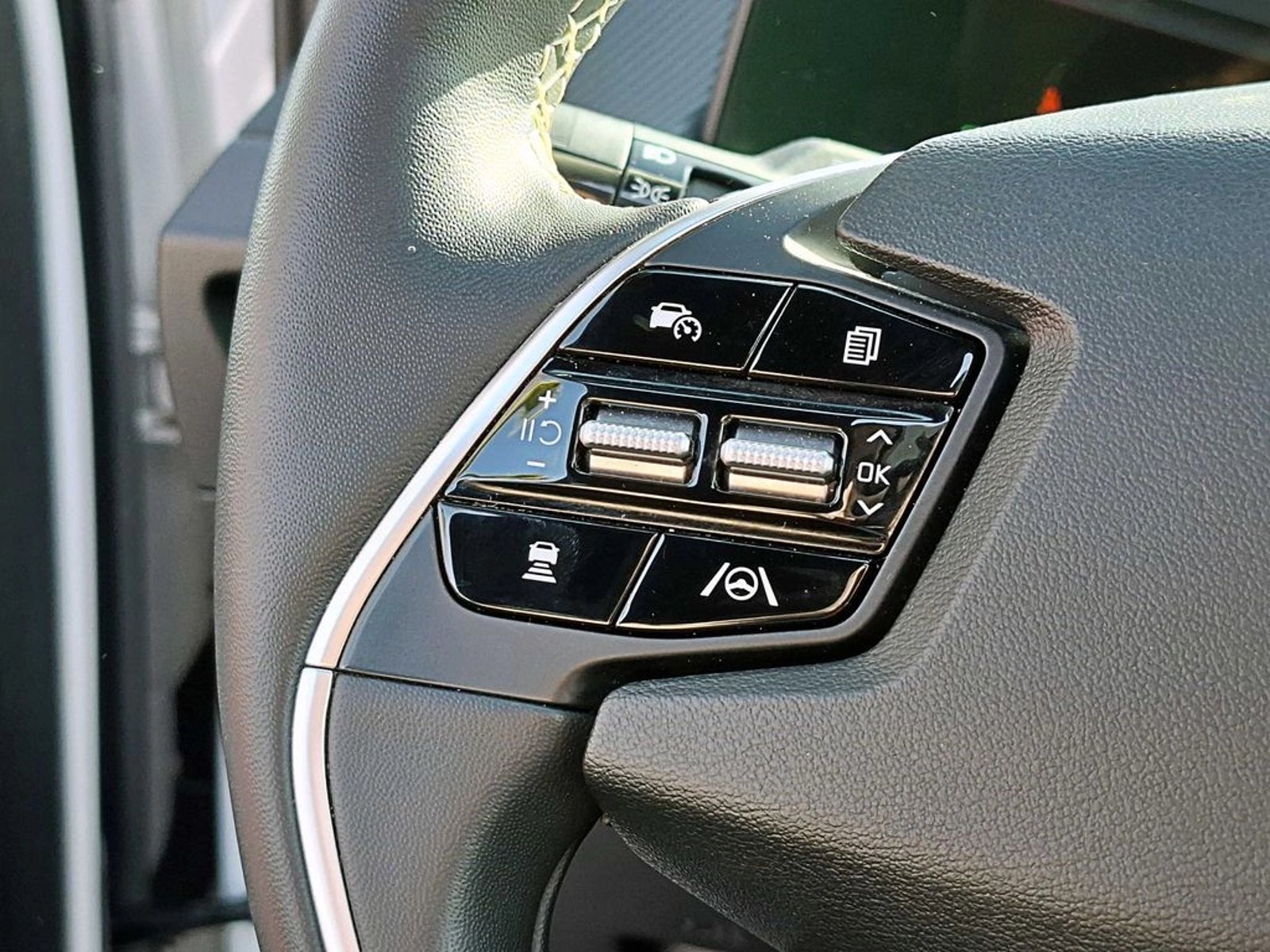 KIA EV6 GT LINE 4X4 AT 2024 - Imagen 13 de 17
