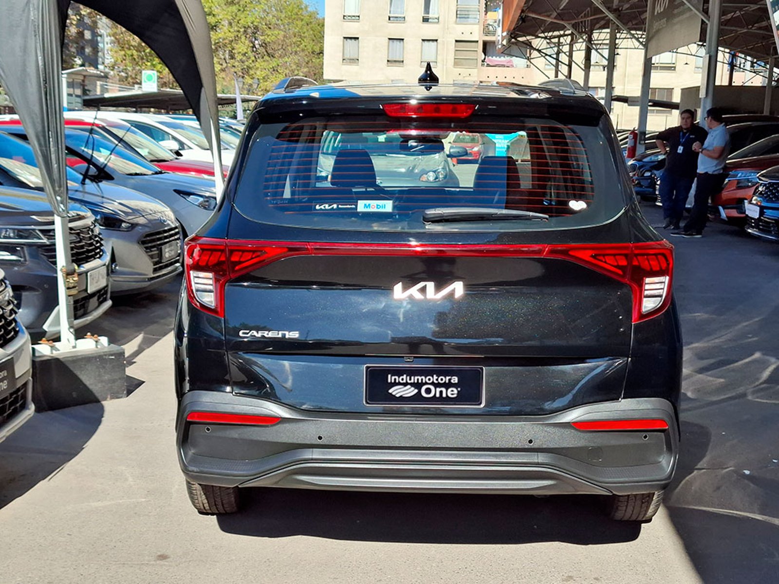 Kia CARENS LX 1.5L 6MT 7P 2024 - Foto 5 de 20