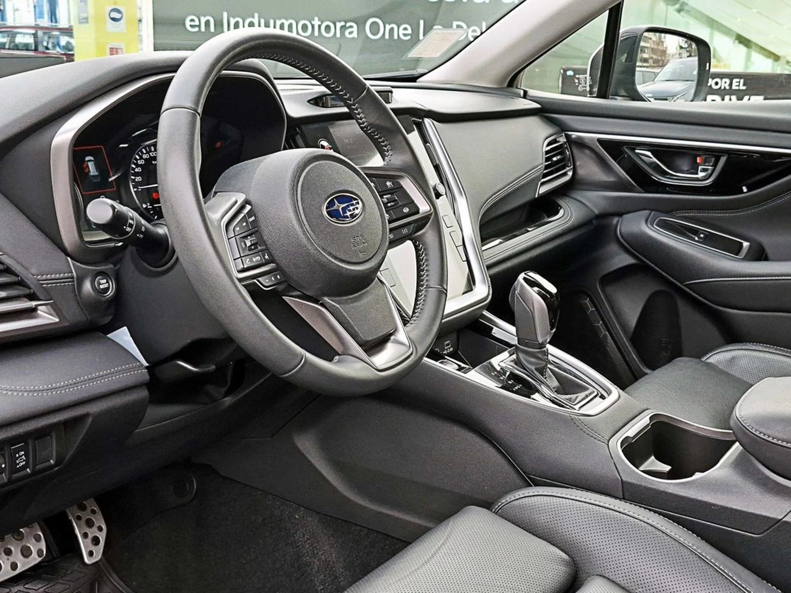 SUBARU OUTBACK 2.5 AWD AT 4X4 2023 - Imagen 8 de 19