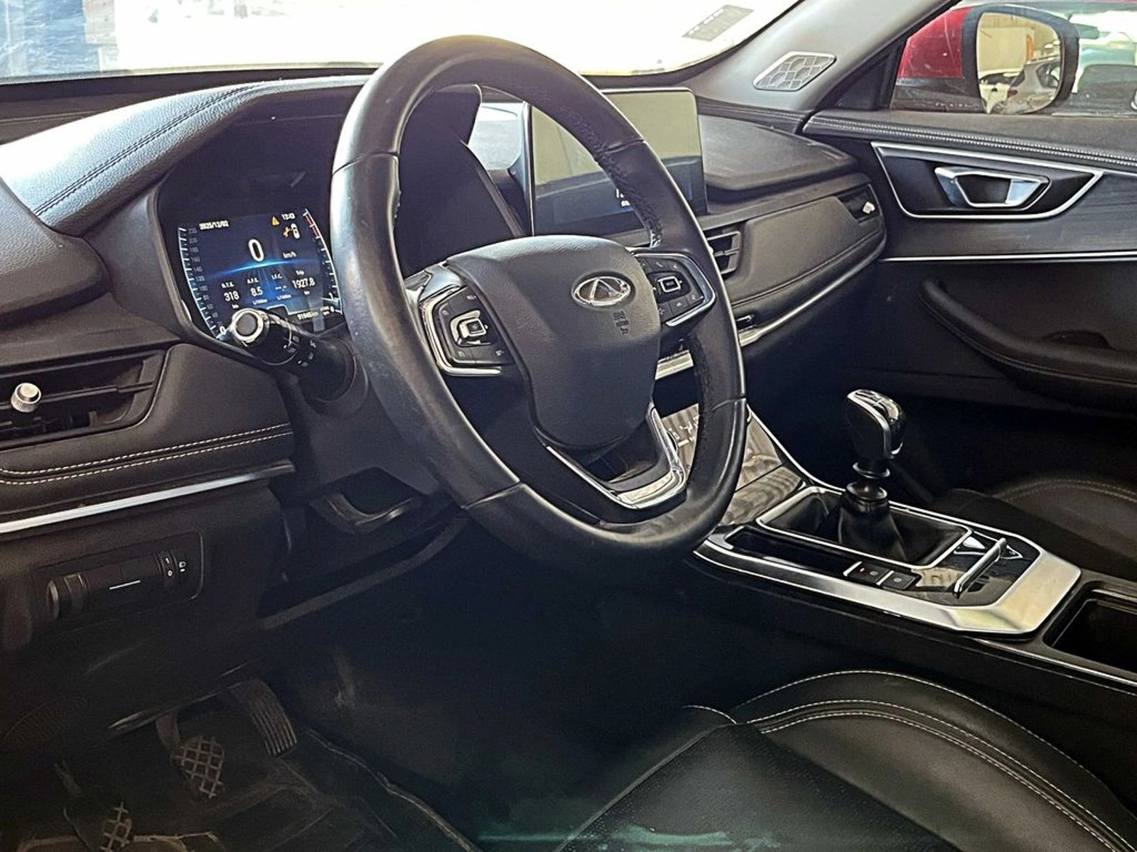 CHERY TIGGO 8 1.5T GLS 4X2 MT 5P 2024 - Imagen 9 de 20