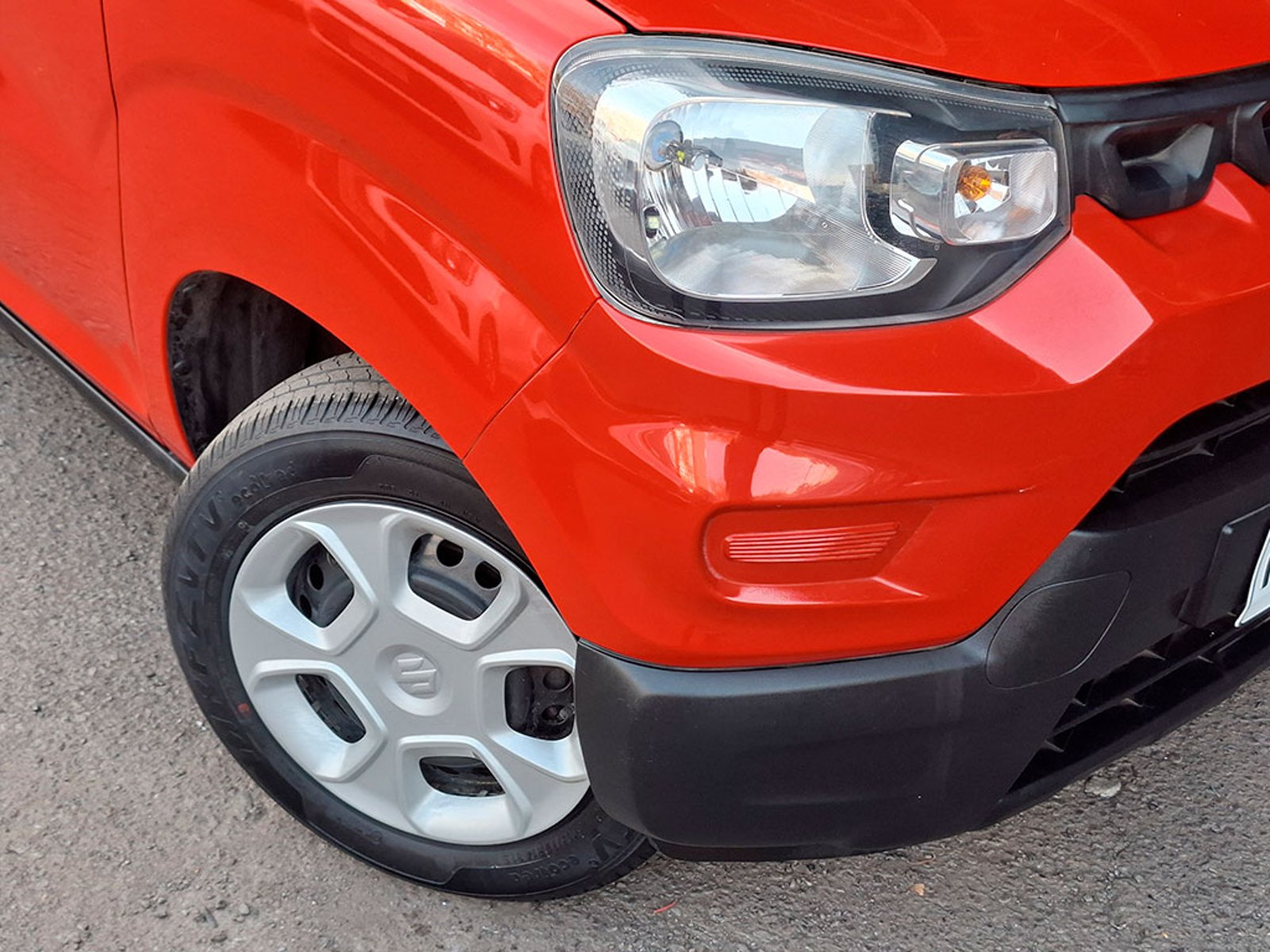 SUZUKI S-PRESSO 1.0 GLX 2022 - Imagen 7 de 20