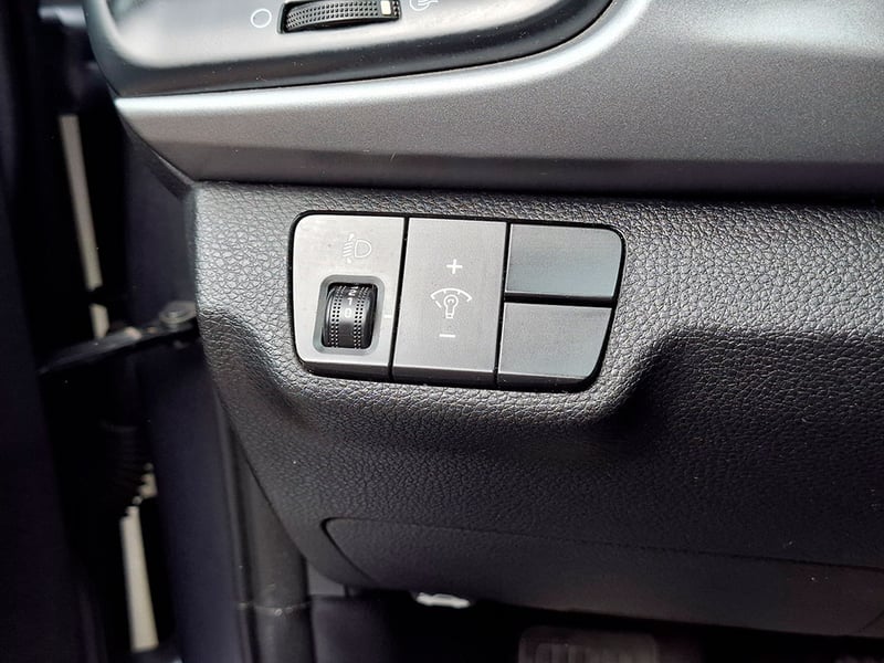 Kia RIO 4 LX 1.4L 6MT AC 2020 - Imagen 20 de 20