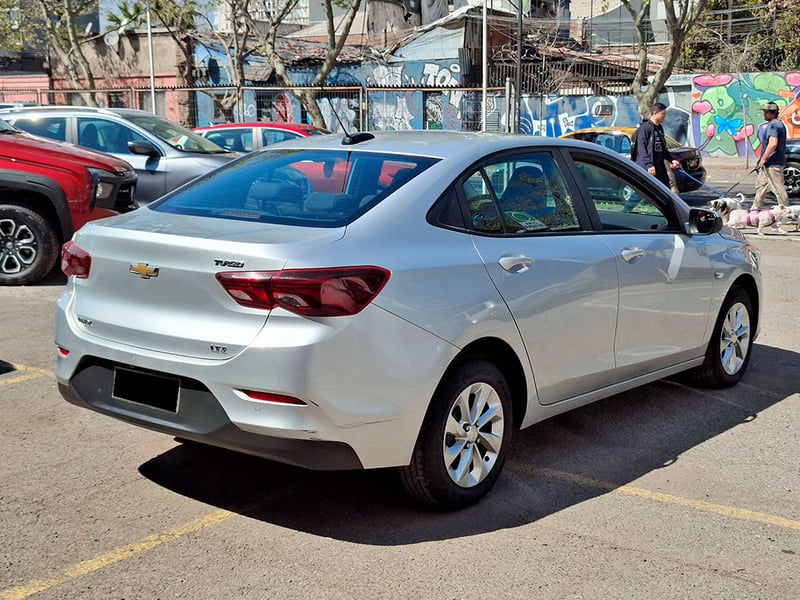 Chevrolet ONIX 1.0T LT 2022 - Imagen 6 de 20