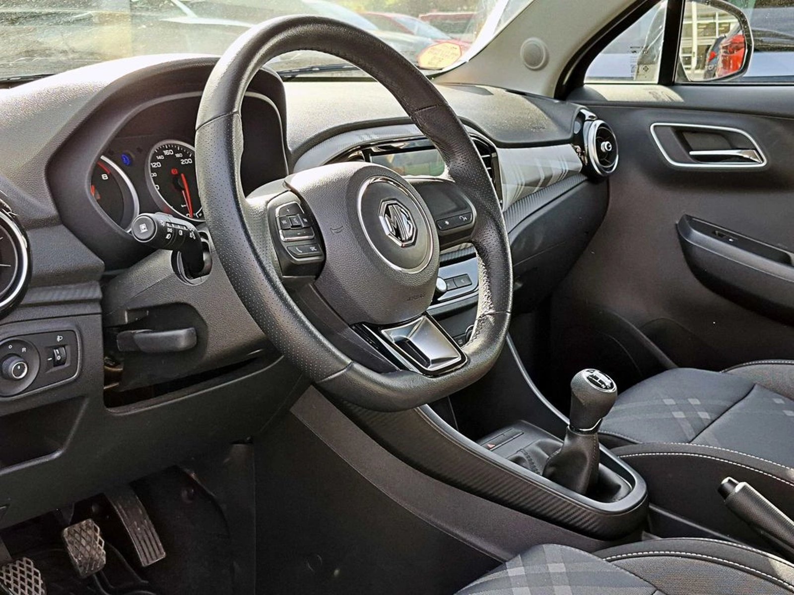 MG MG3 1.5  MT 2024 - Imagen 7 de 18