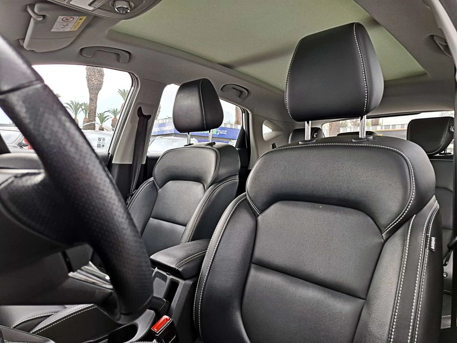 MG ZS 1..5 COMFORT 4X2 AT 5P 2023 - Imagen 9 de 17