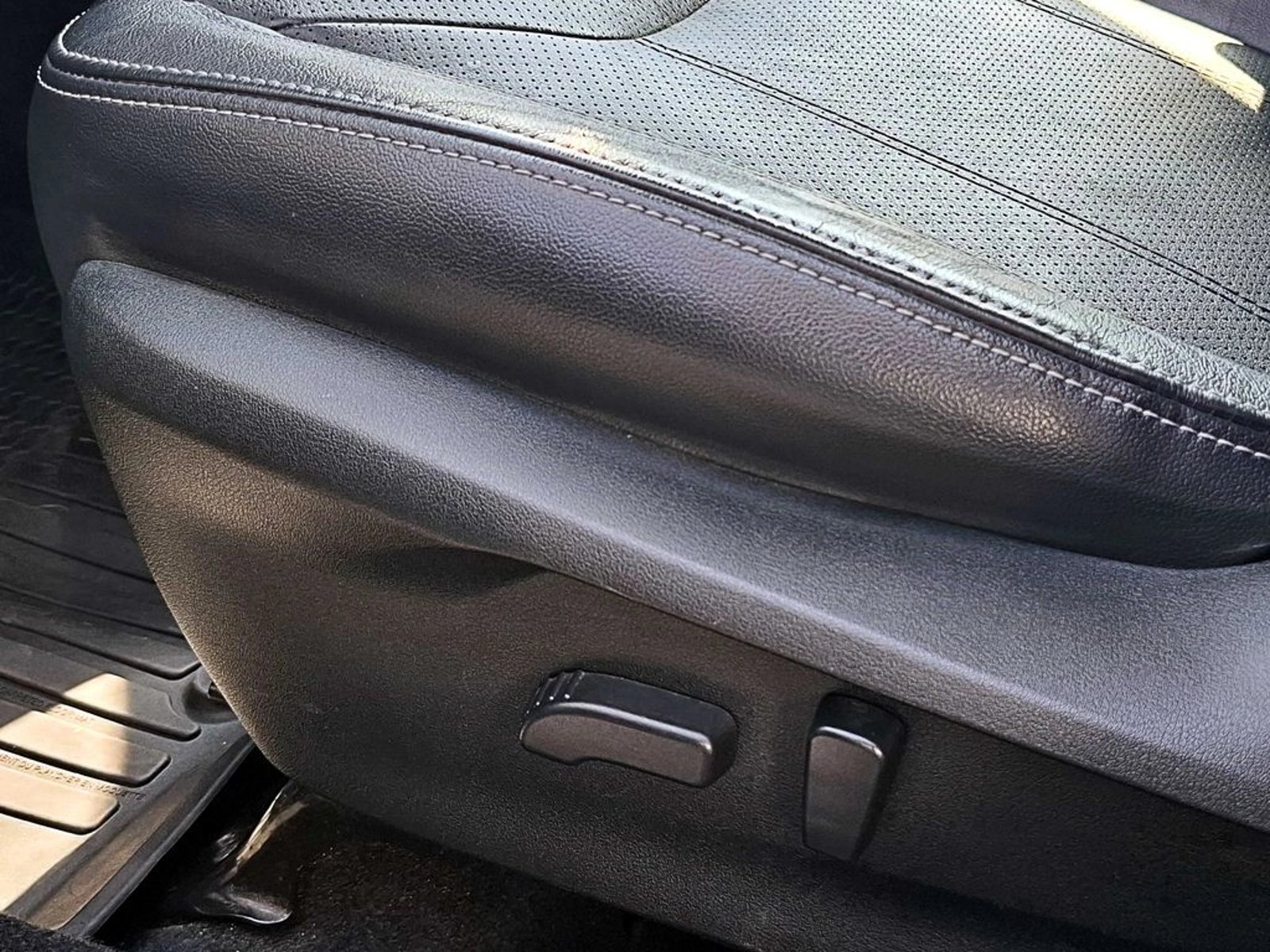 Subaru FORESTER CVT 4X4 2.5  AUT. LIMITED 2020 - Imagen 11 de 19