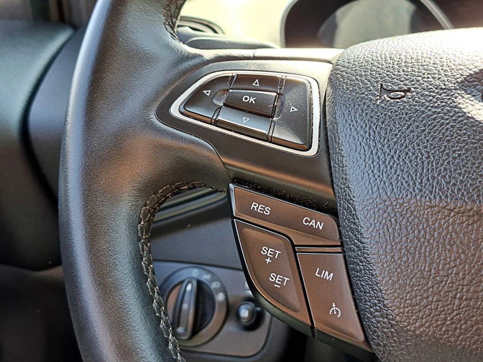 Ford ESCAPE AT 2020 - Imagen 16 de 20