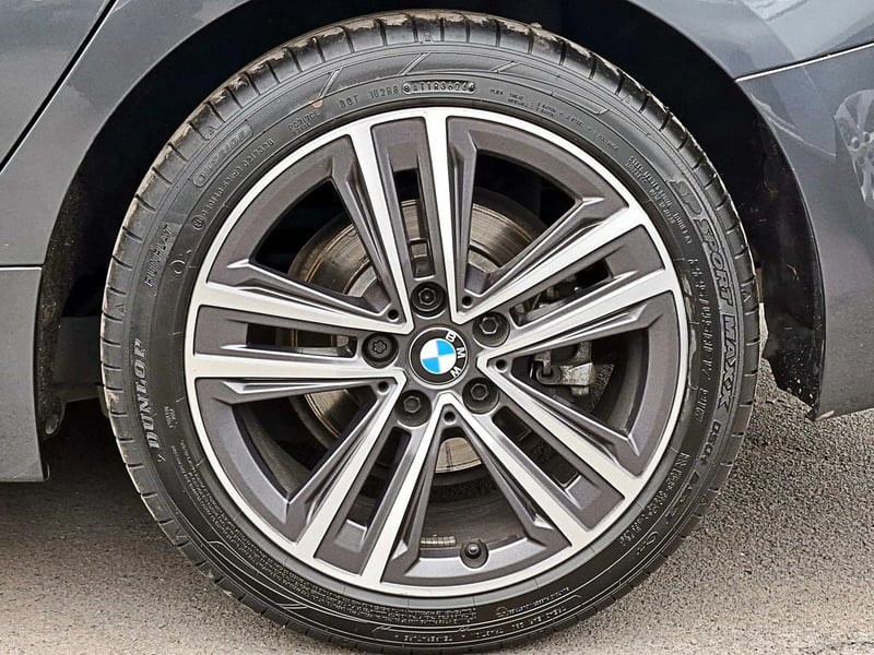 BMW 218 AT 2021 - Imagen 4 de 19