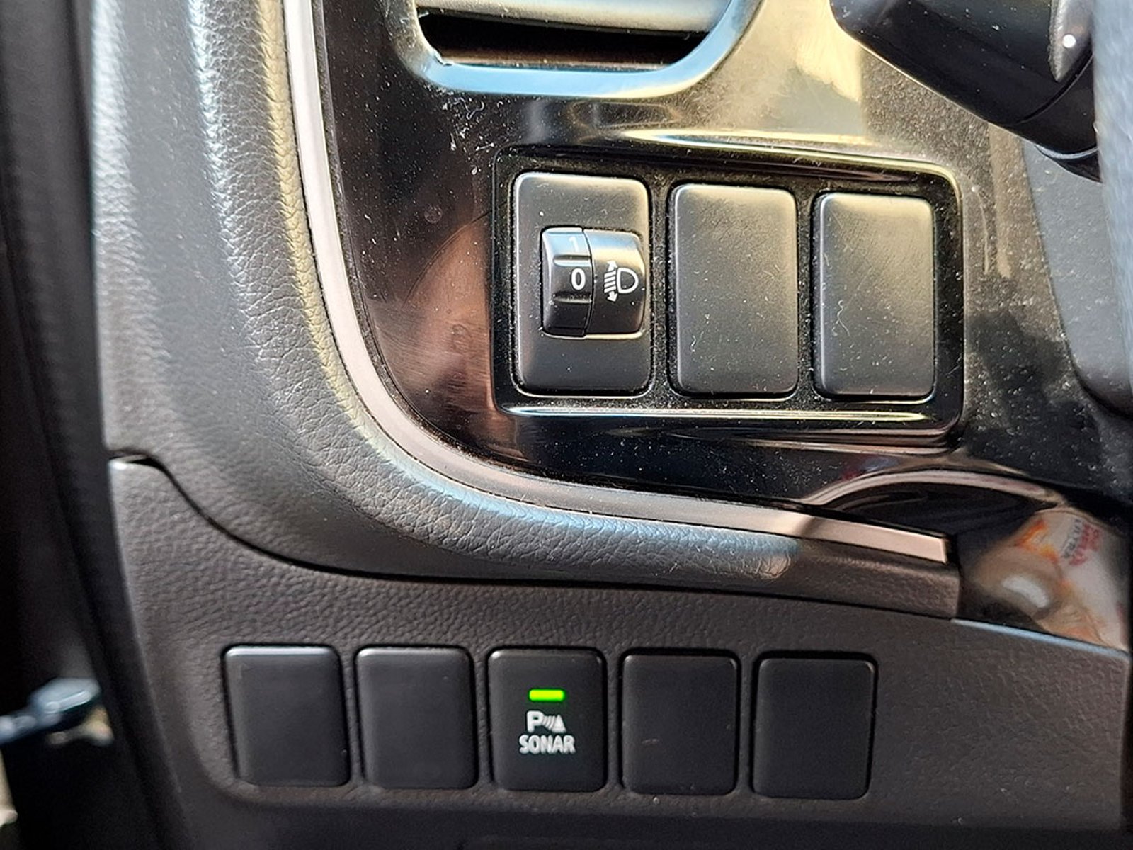 MITSUBISHI OUTLANDER 2.0 MT 2018 - Imagen 19 de 20