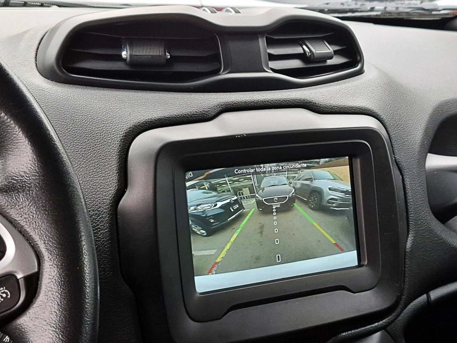 Jeep RENEGADE 1.8 SPORT LX AT 2022 - Imagen 17 de 19