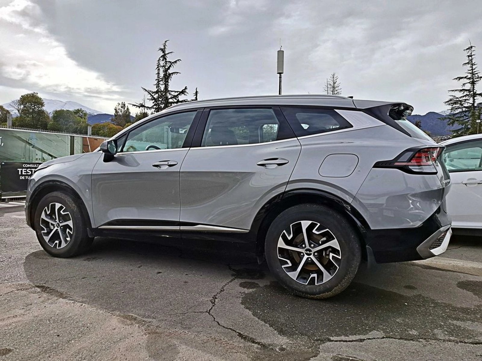 Kia SPORTAGE AT 2024 - Imagen 8 de 19