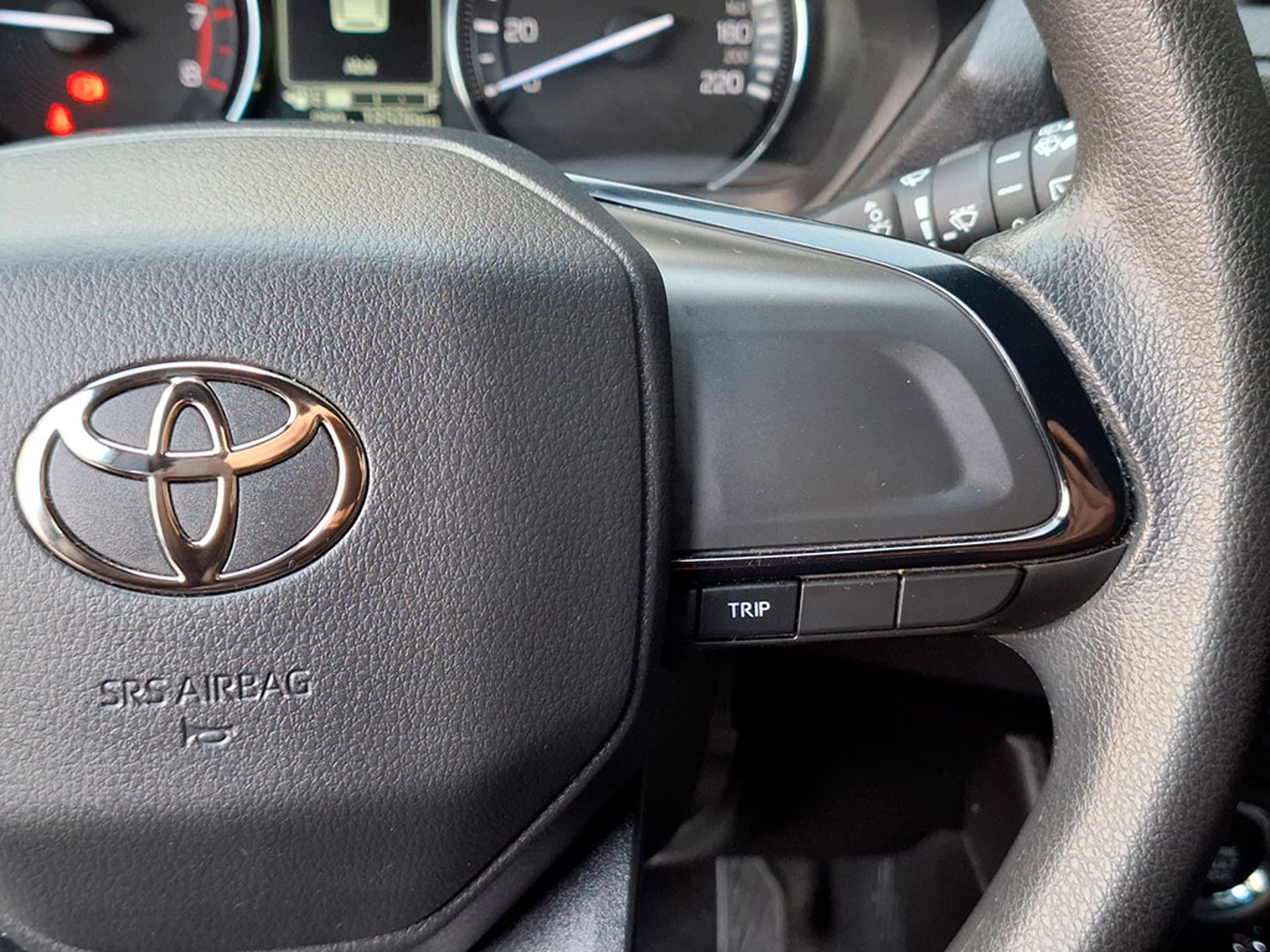 Toyota YARIS CROSS 1.5 MT AC 2025 - Imagen 12 de 20
