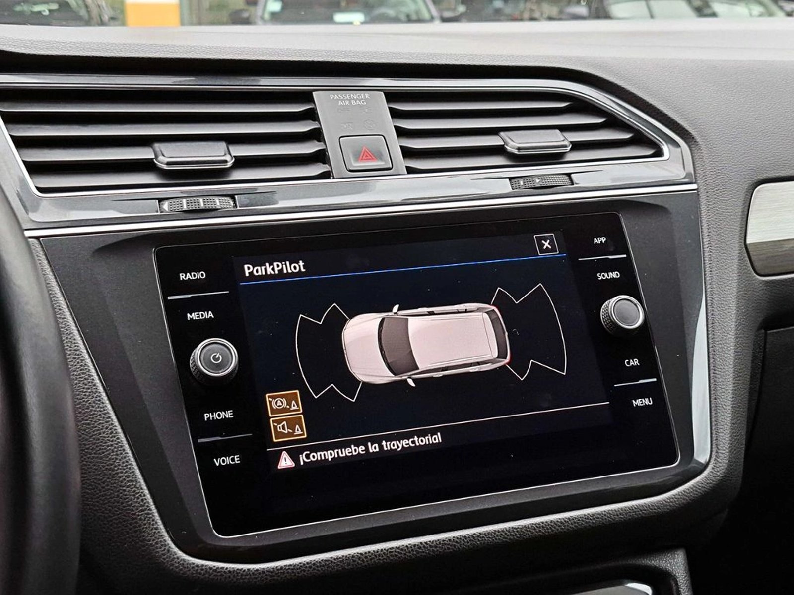 Volkswagen TIGUAN TSI 2019 - Imagen 17 de 19