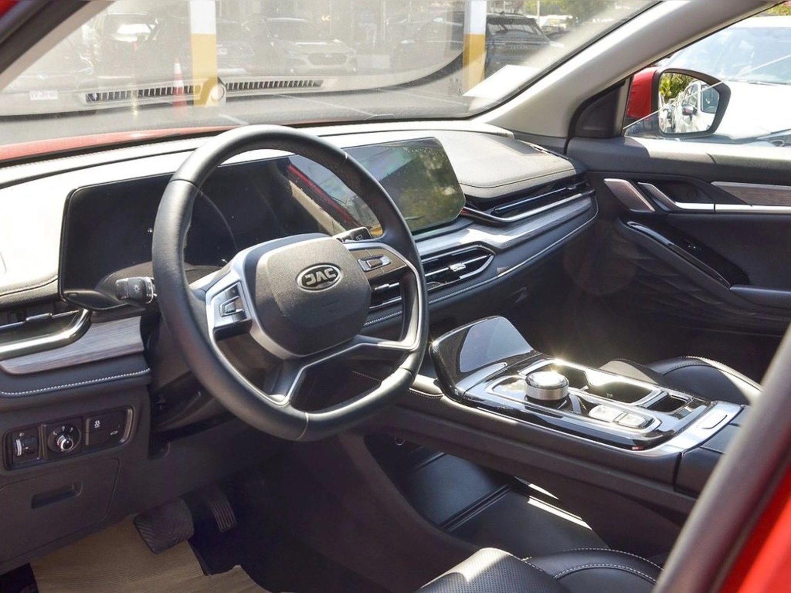 JAC JS6 1.5 COMFORT CE AT 2024 - Foto 5 de 9
