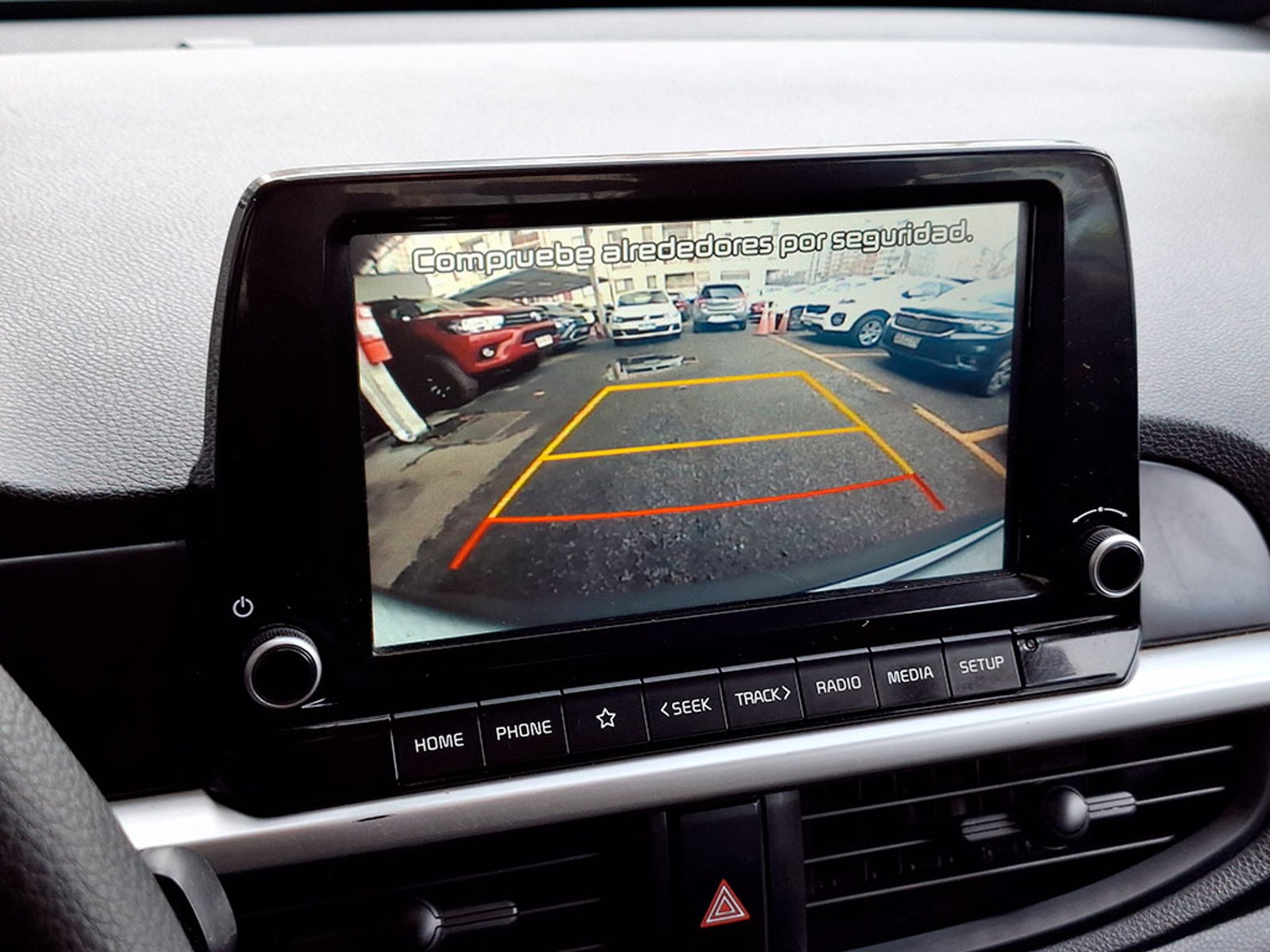 Kia MORNING 1.2 2023 - Imagen 15 de 20