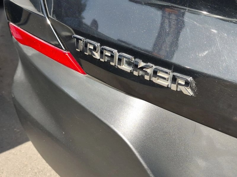 Chevrolet TRACKER 1.2T LS MT 5P 2022 - Imagen 7 de 18